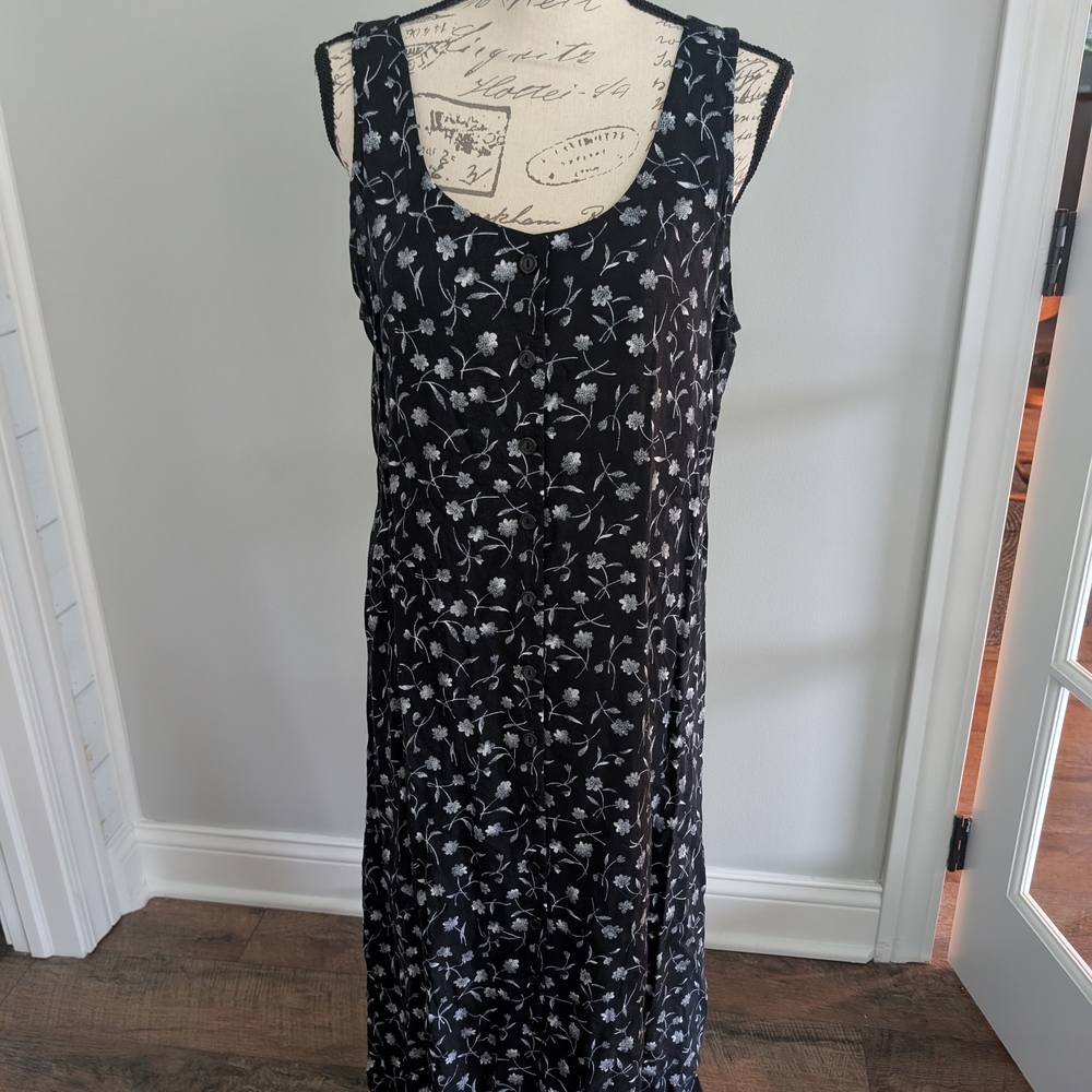 Croft & Barrow Black and White Sleeveless Maxi Sundress Size 14